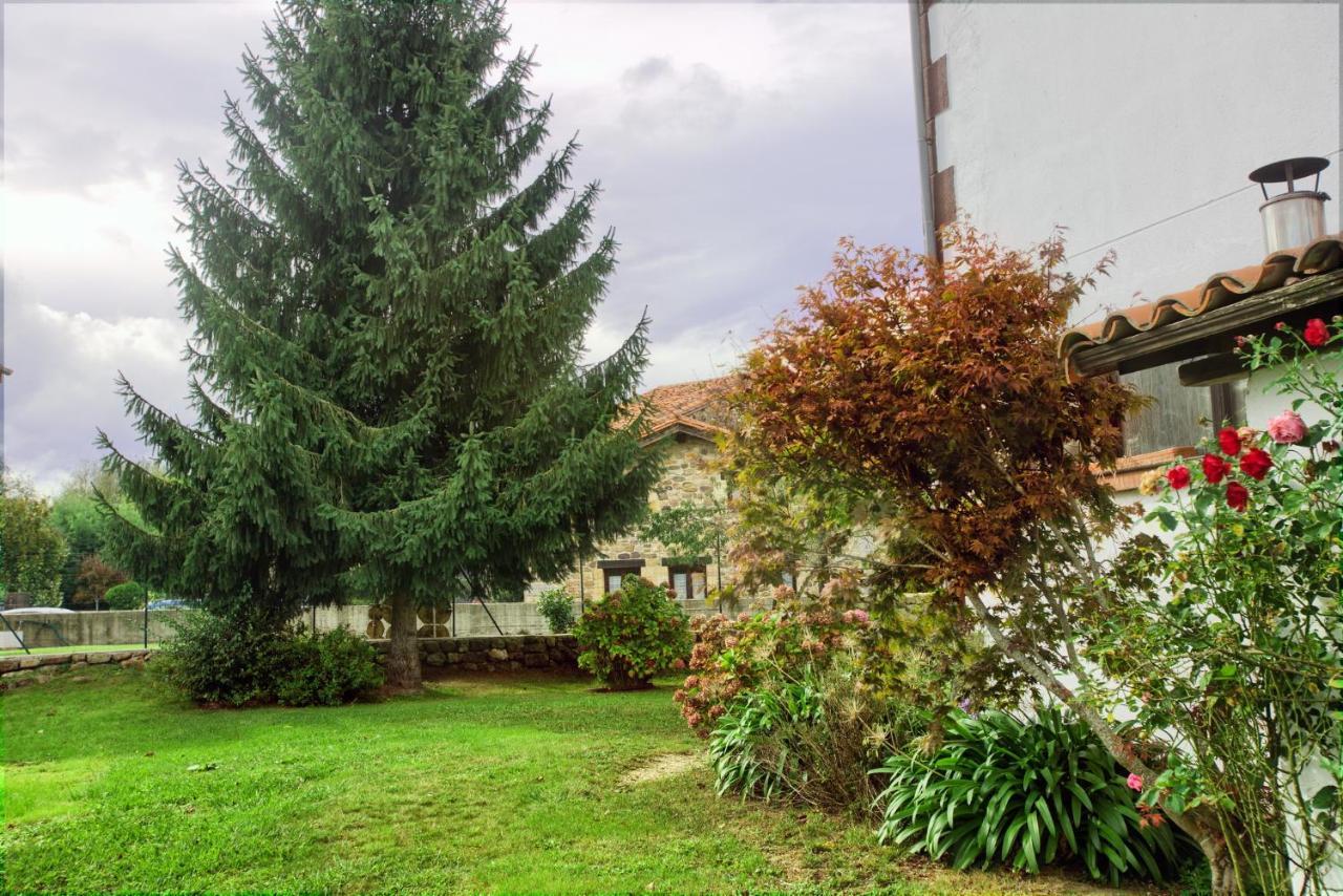 Apartamentos Florinda Ucieda Kültér fotó